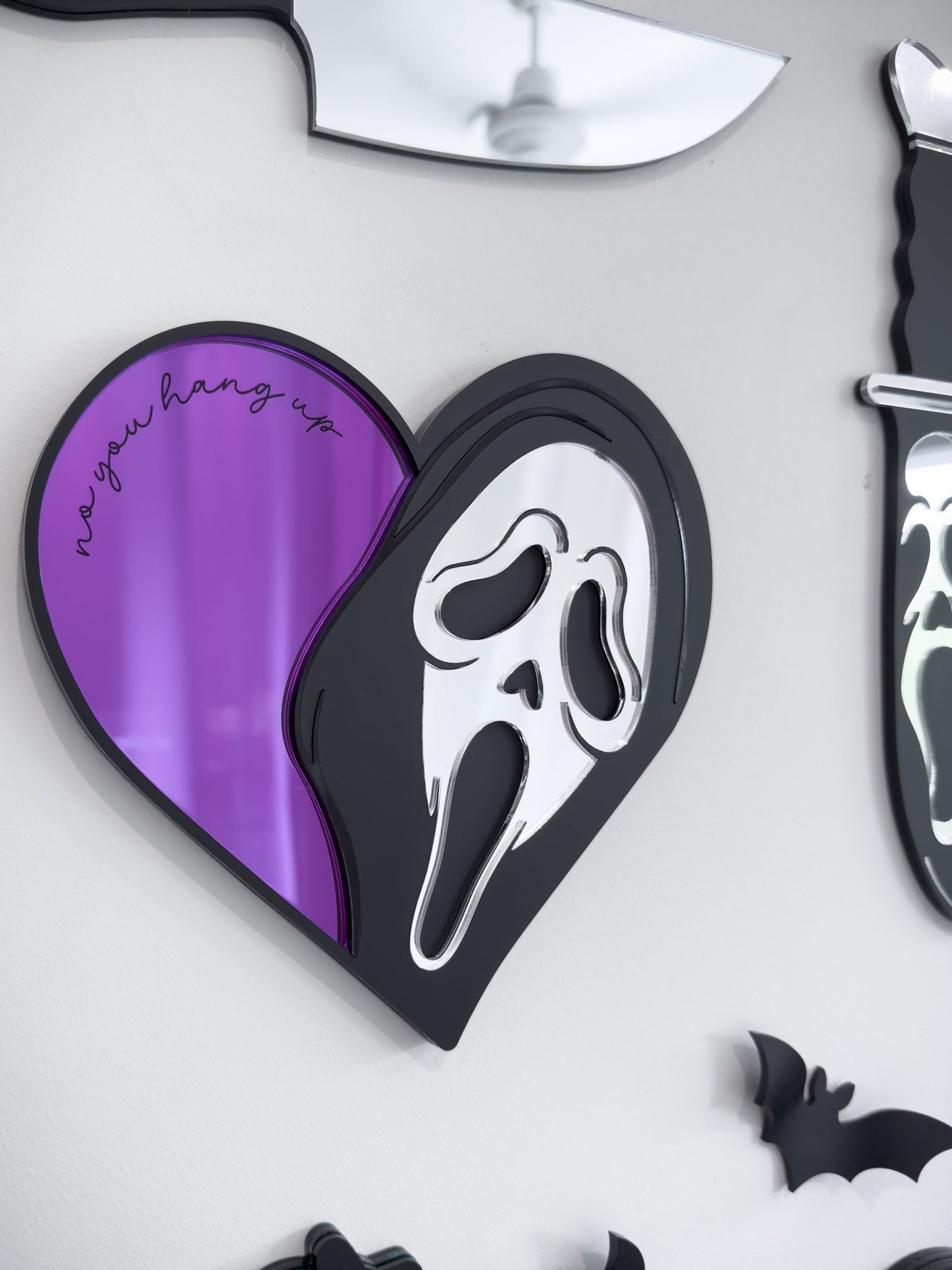 Slasher Heart Mirror Wall Art - Whispers of the Crypt